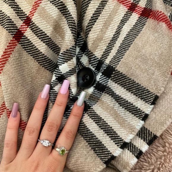 plaid poncho - Picture 2 of 3